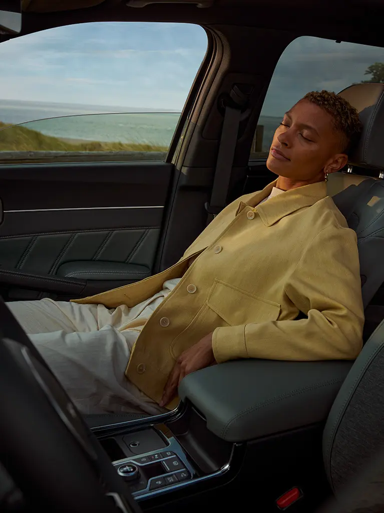 O novo Sorento é um SUV de 7 lugares cheio de versatilidade e conforto